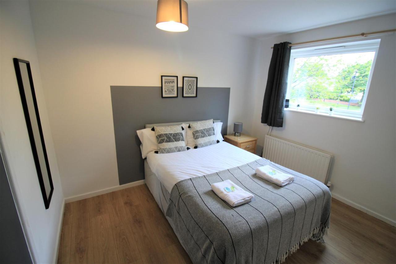 Hamilton House -3 Bed Close To Town, Drive Parking, 2 Toilets Newcastle upon Tyne Exterior foto